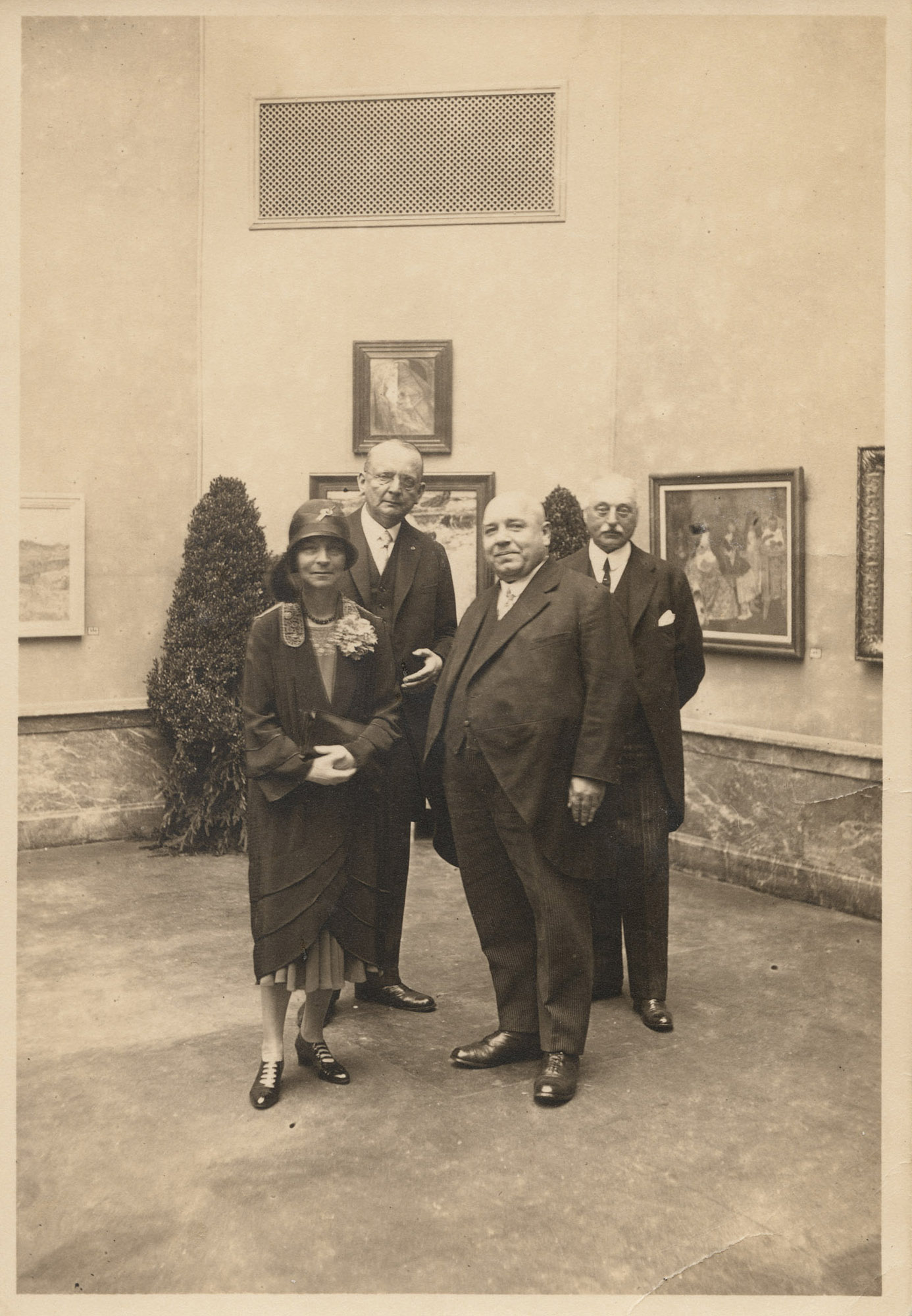 Het echtpaar Kröller-Müller in de Kunsthalle Düsseldorf, 1928