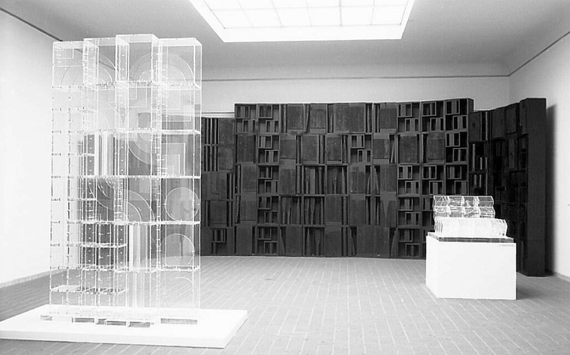 Nevelson, Transparent sculpture V, 1967