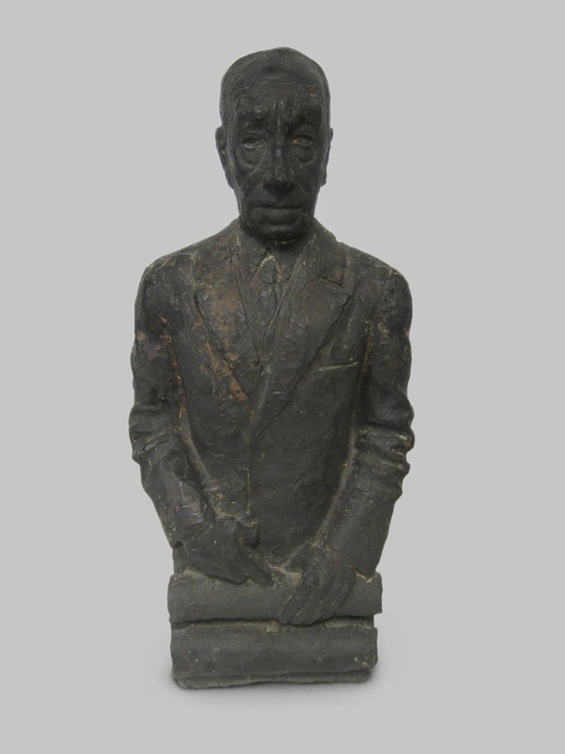 John Rädecker, Bronzen buste van Henry van de Velde, schenking van mevrouw Rädecker in 1957