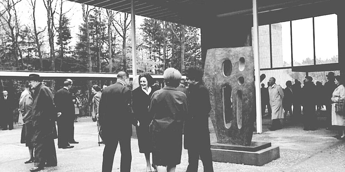 Tentoonstelling Barbara Hepworth, Rietveldpaviljoen 1965