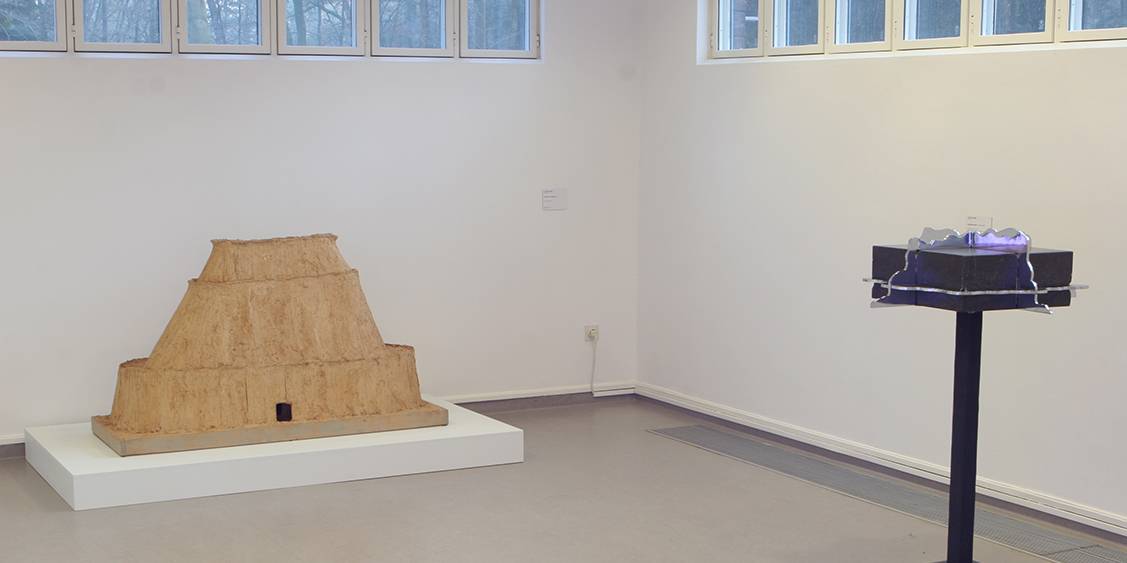 Tentoonstellingsoverzicht 'Tentenproject Cornelius Rogge', 2011